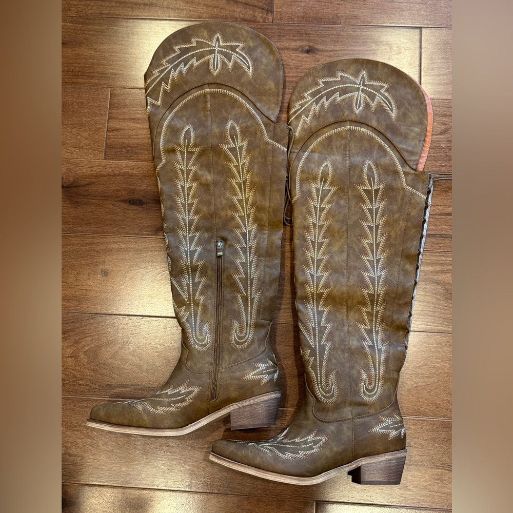 NIB Thigh High Brown Embroidered Cowboy Boots - Picture 6 of 15